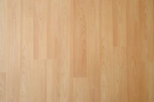 Piso de madera en tablas, modelo Nogal Elegance